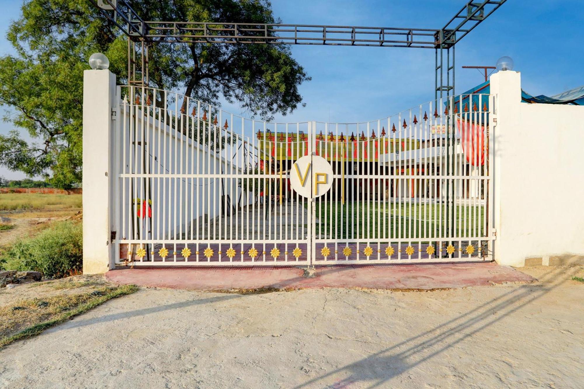 Hotel O Rajendra Palace Kanpur Zewnętrze zdjęcie
